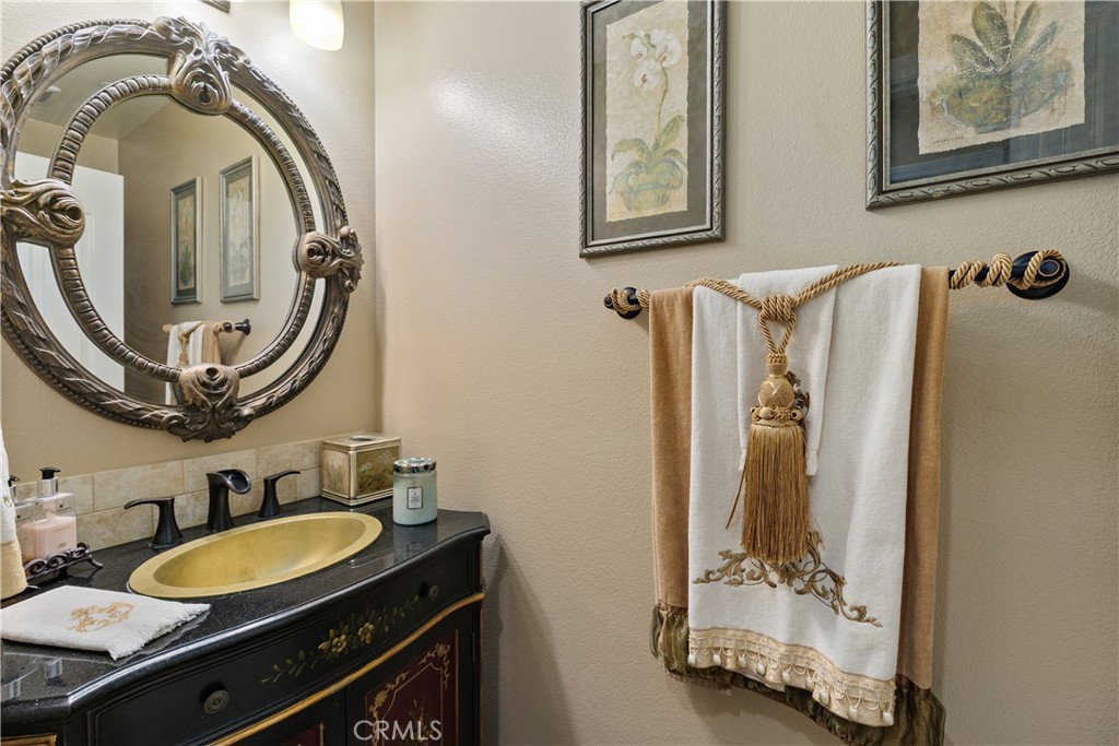 4025 Katsura Way Property Photo 12