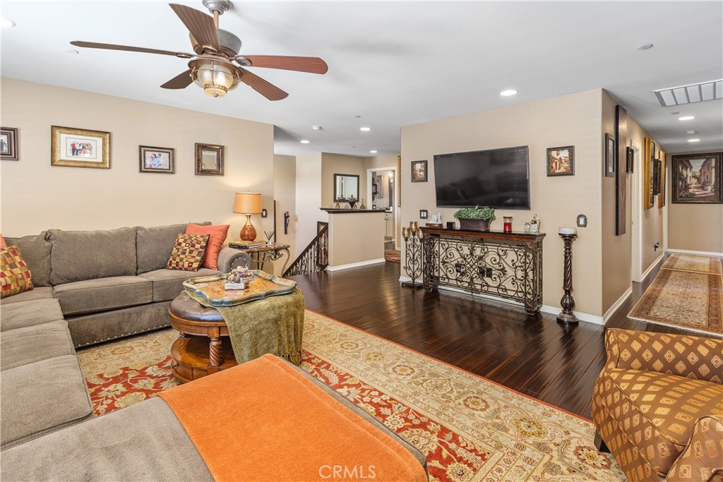 4025 Katsura Way Property Photo 13