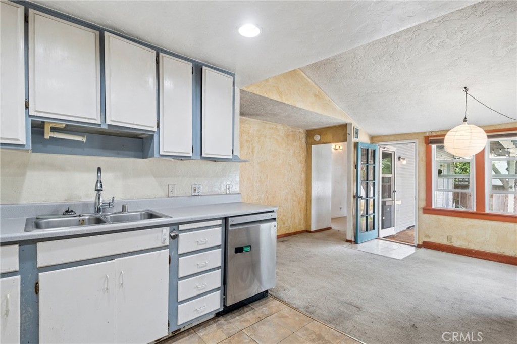 3214 Broad Street Property Photo 10