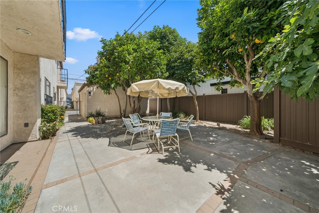 142 144 6th Street Property Photo 9