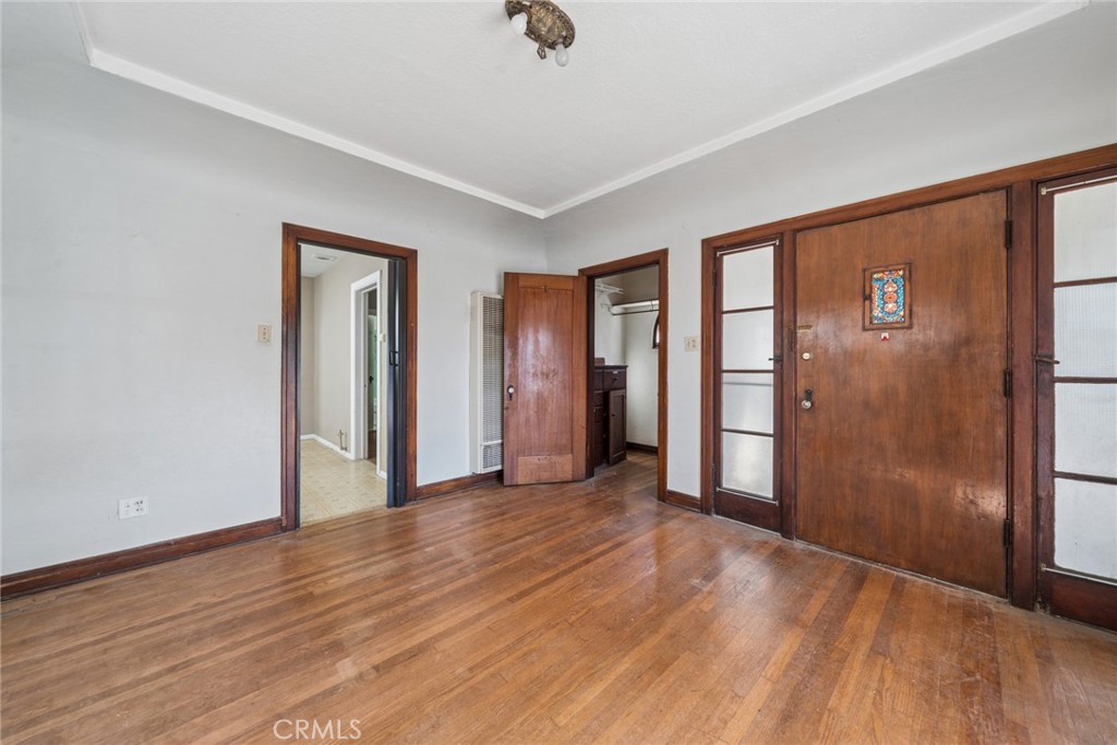 142 144 6th Street Property Photo 15