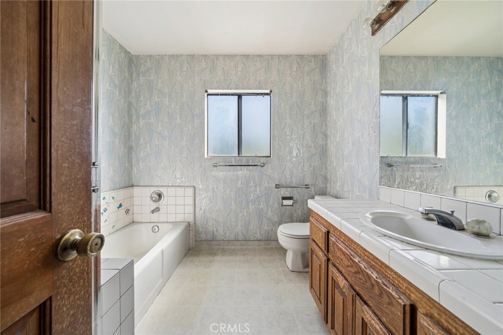 142 144 6th Street Property Photo 32