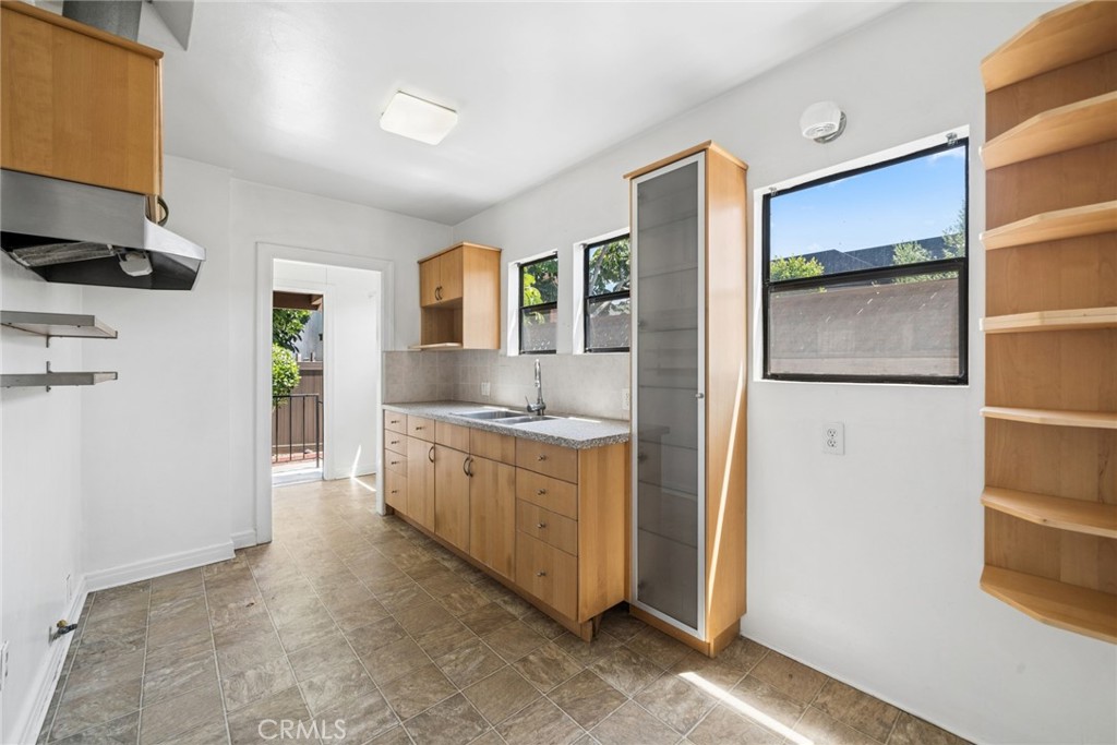 142 144 6th Street Property Photo 46