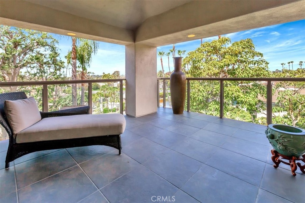 31 Ocean 27 Property Photo 14