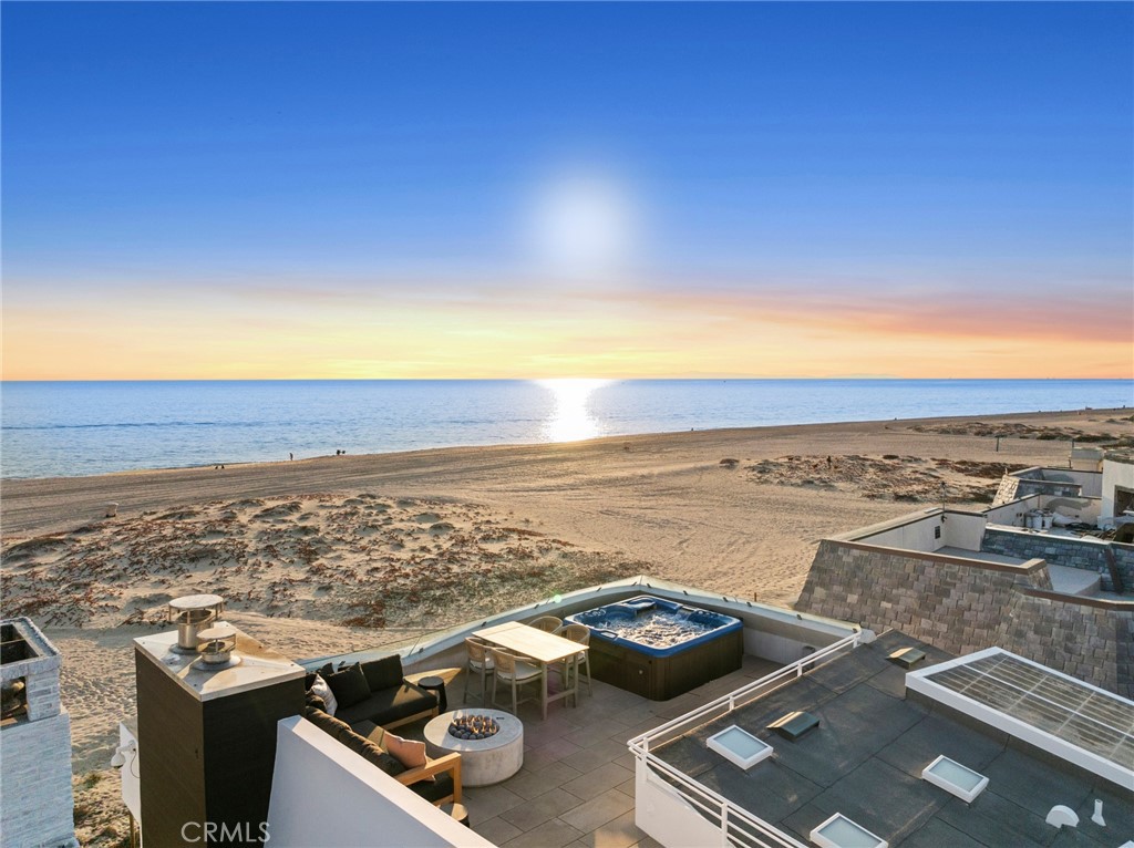 2144 E Oceanfront Property Photo 28