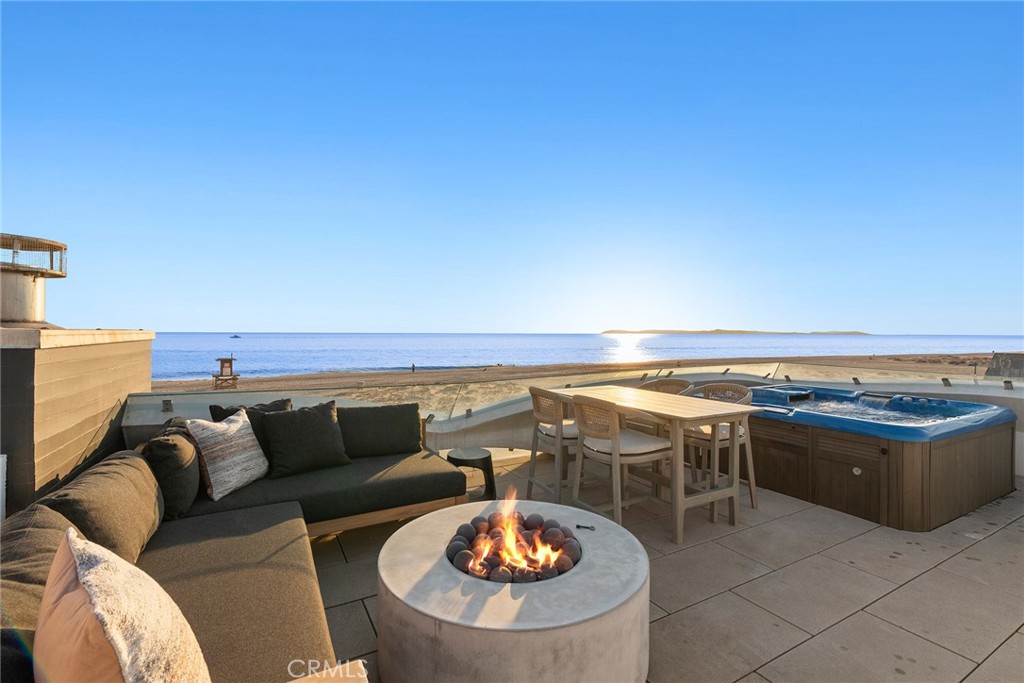 2144 E Oceanfront Property Photo 29