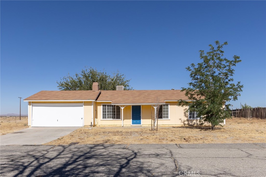 40712 179th E Property Photo 1