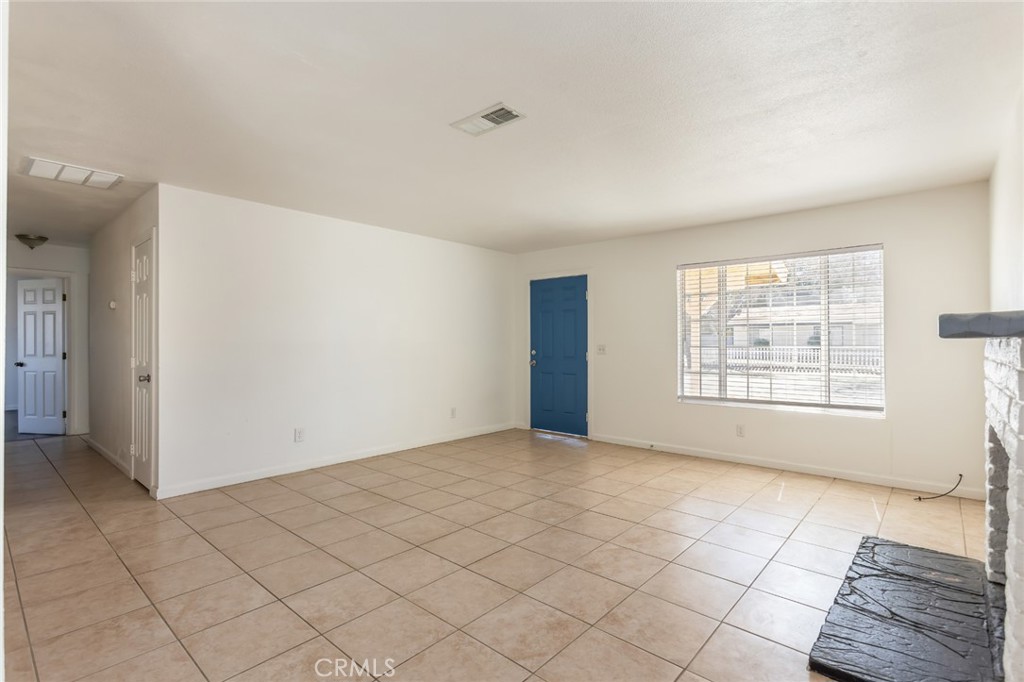 40712 179th E Property Photo 9