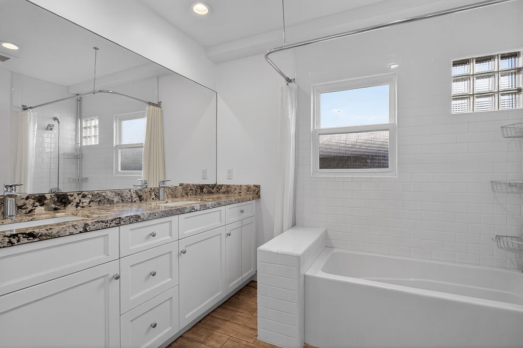 2137 Channel Property Photo 21