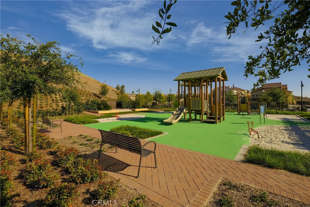 57 Silverado Property Photo 32