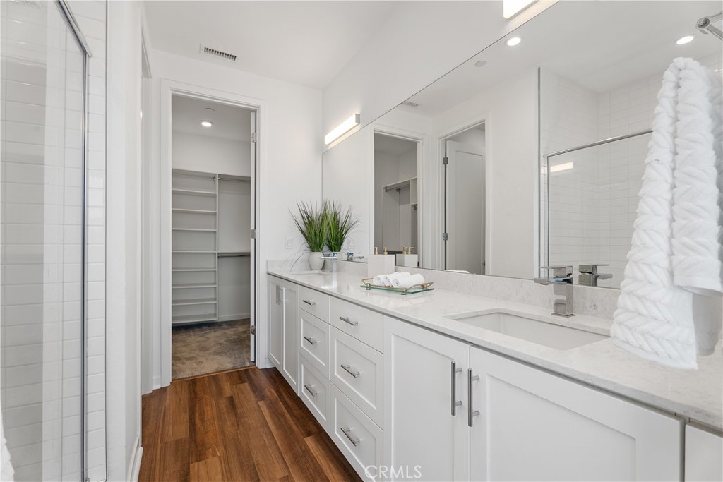 117 Placemark Property Photo 19