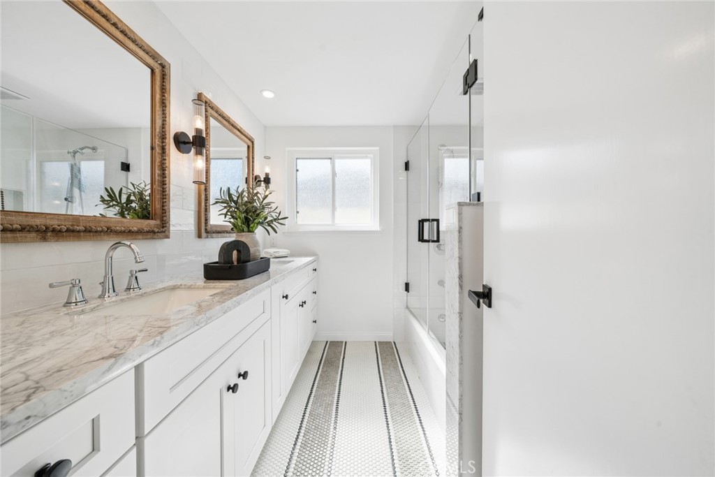 926 Bellis Street Property Photo 15