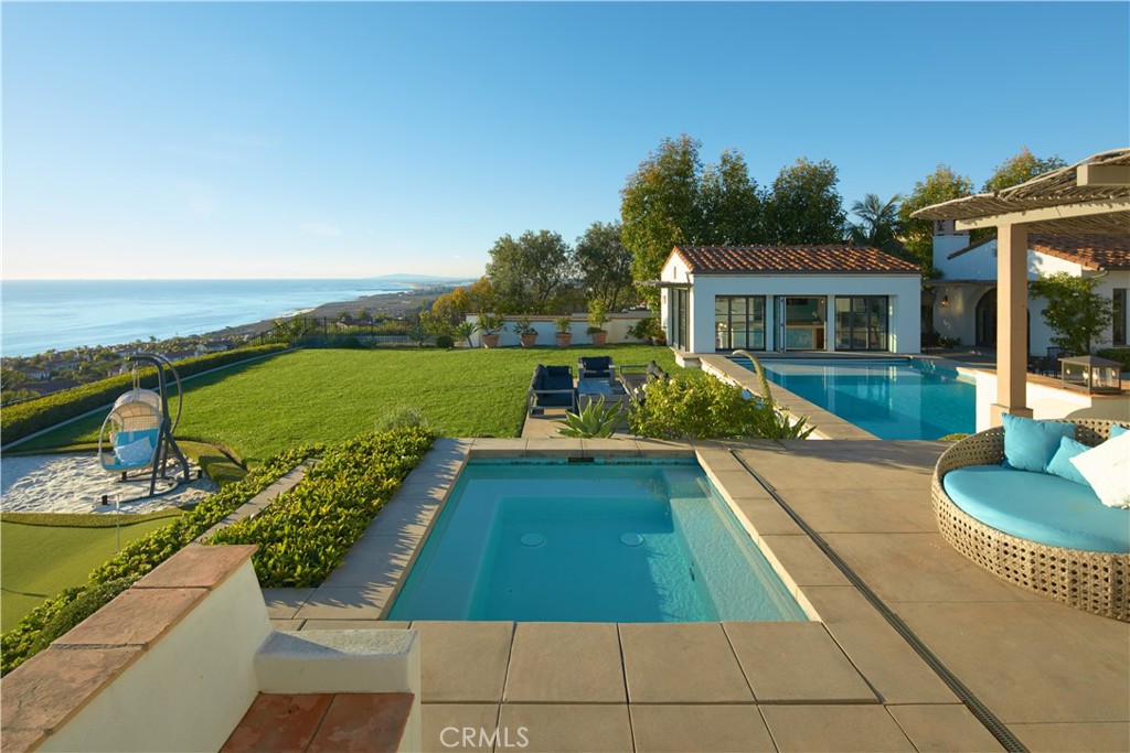 10 Shore Walk Property Photo 1