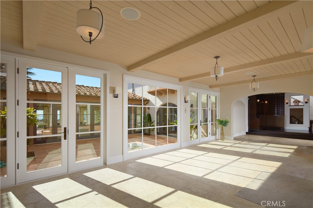 10 Shore Walk Property Photo 5