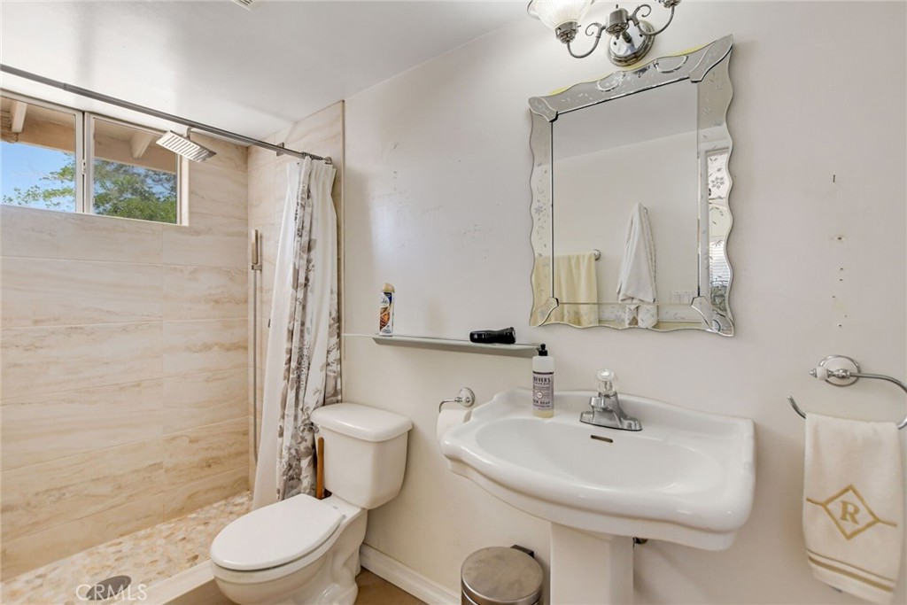 14347 Willow Property Photo 24