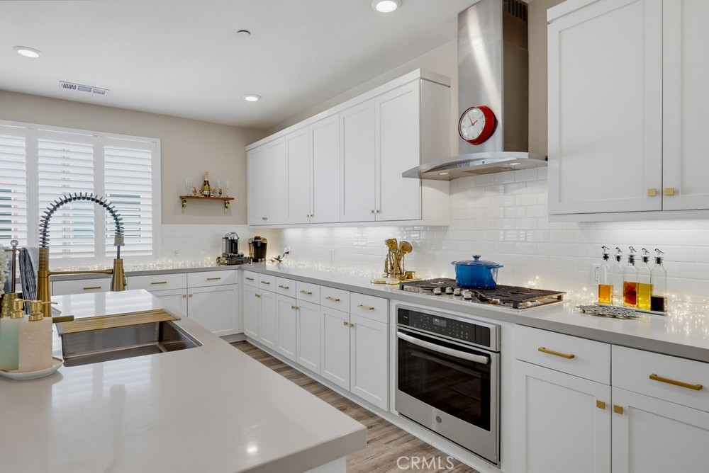 108 Tribeca Property Photo 6