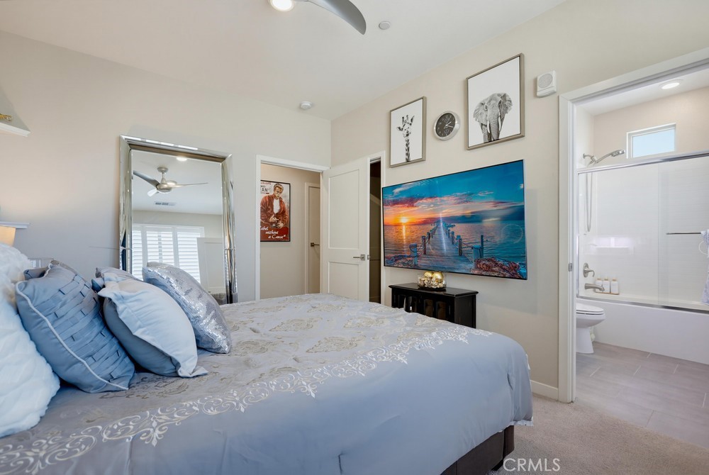 108 Tribeca Property Photo 42