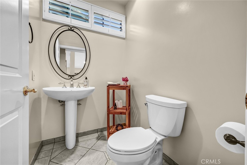 49 Pinewood Property Photo 16