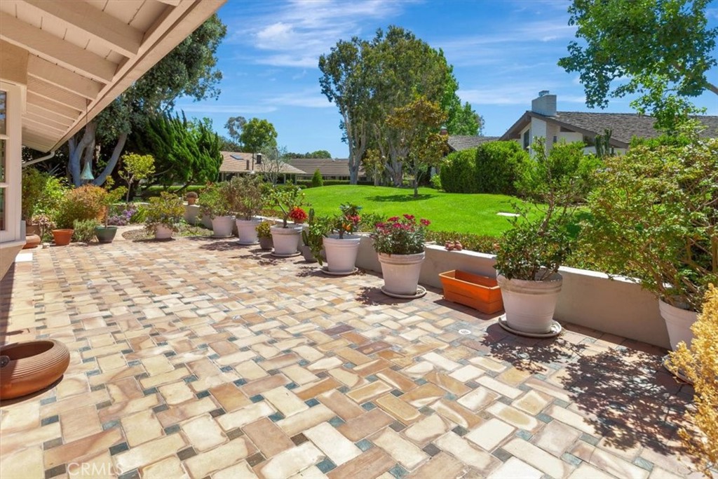 537 Vista Grande Property Photo 35