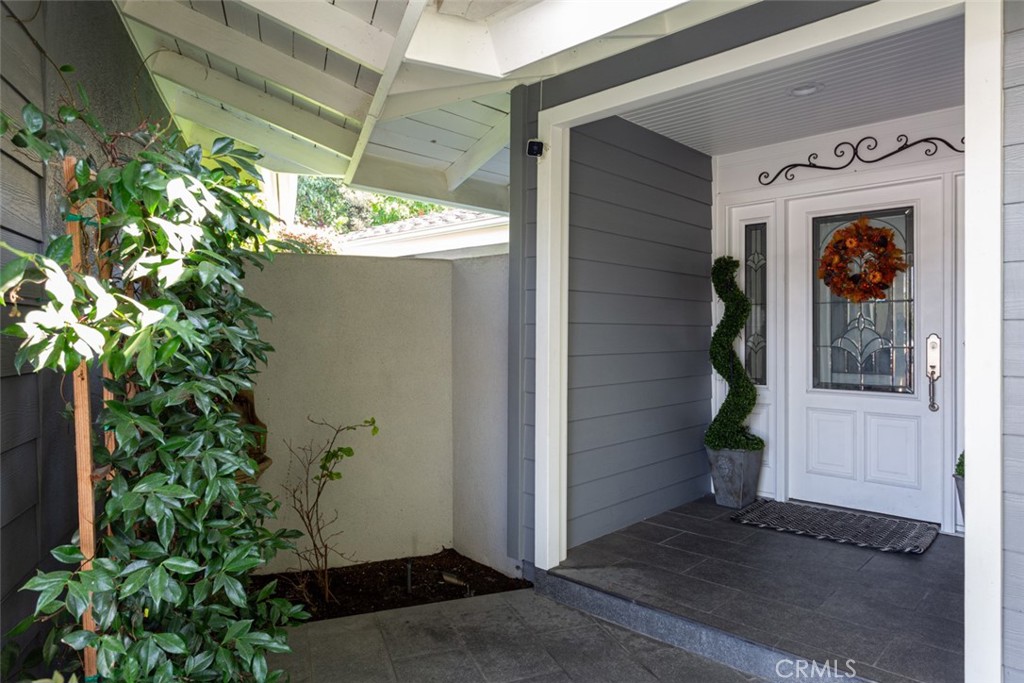 2043 N Capella Court Property Photo 4