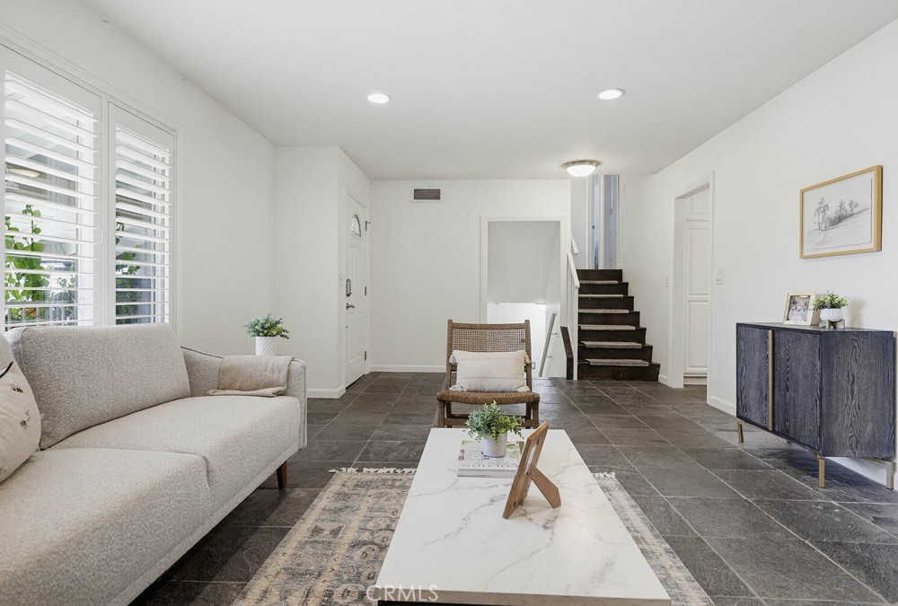 18431 Piper Place Property Photo 11