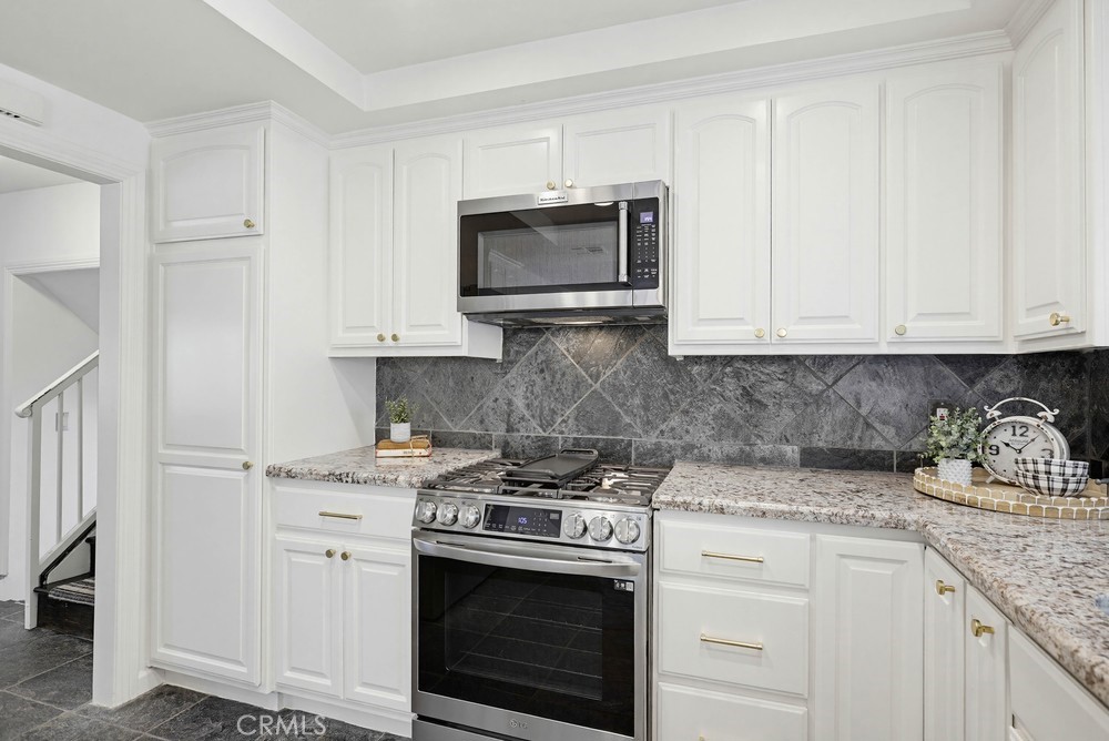 18431 Piper Place Property Photo 23