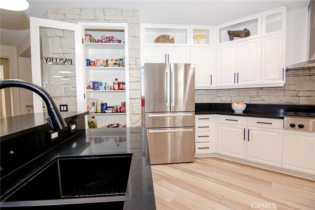 2056 Caltha Way Property Photo 7
