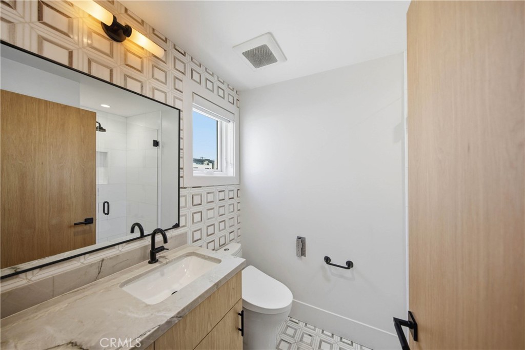 515 Jasmine Property Photo 22