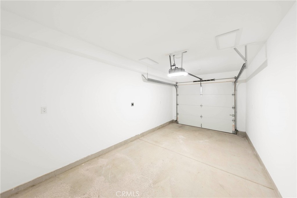 515 Jasmine Property Photo 30