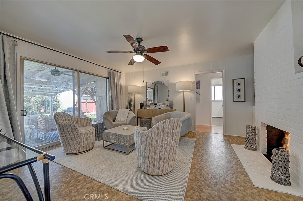 444 N Shattuck Place Property Photo 37