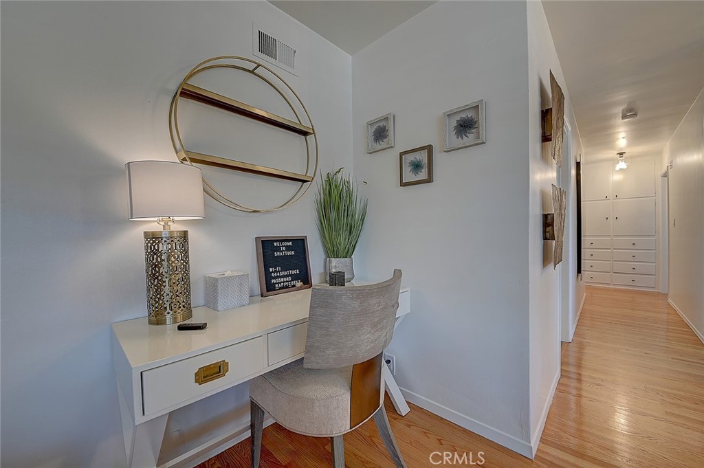 444 N Shattuck Place Property Photo 61