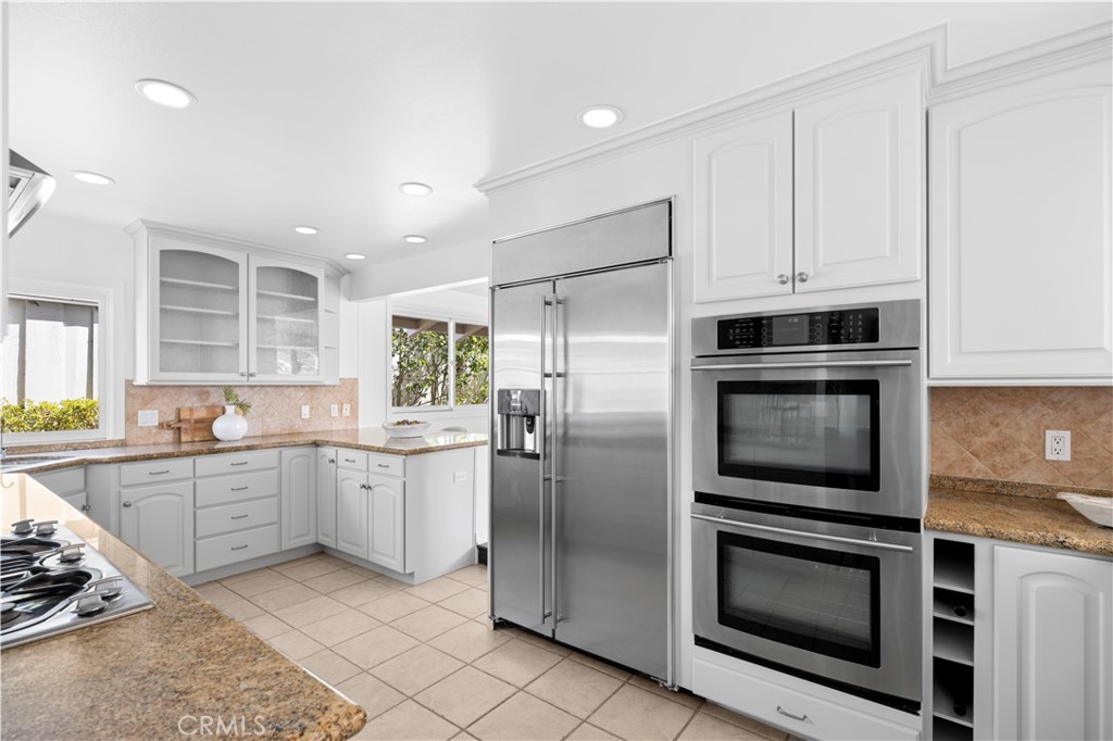 2601 Lighthouse Property Photo 11