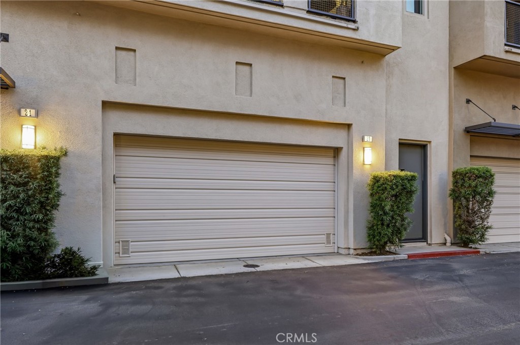 23 Vantis Property Photo 44