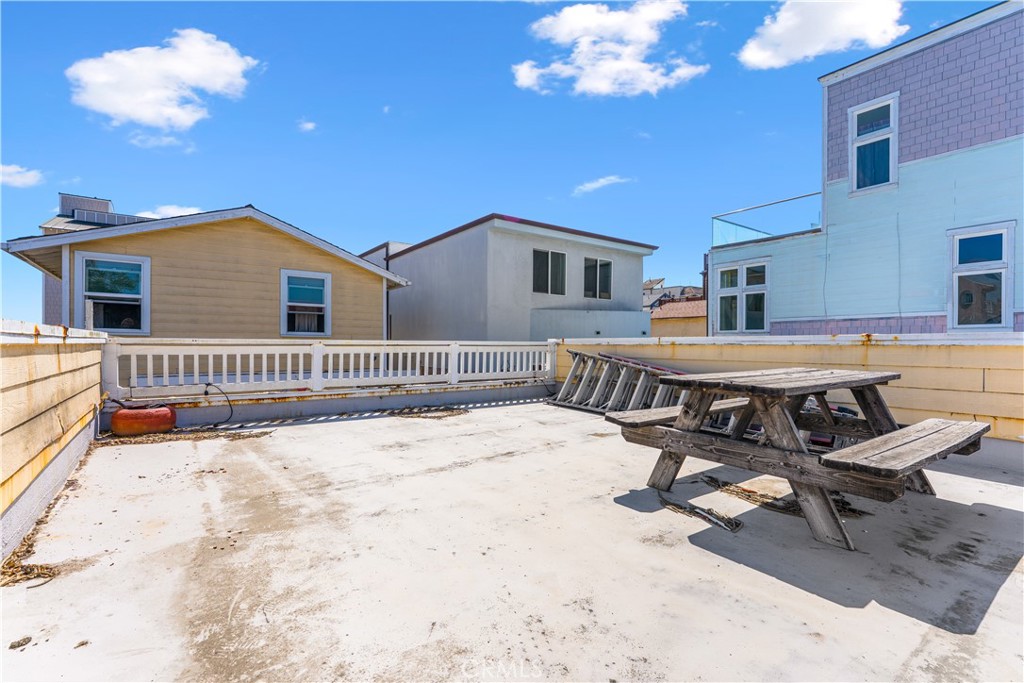53 B Surfside Property Photo 16