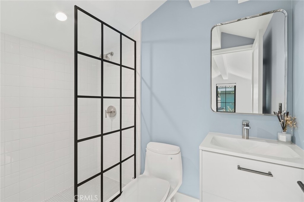 2207 Port Harwick Property Photo 41