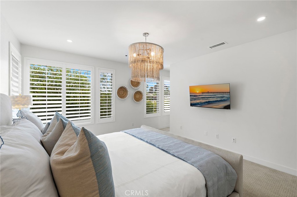2046 Doheny Way Property Photo 28