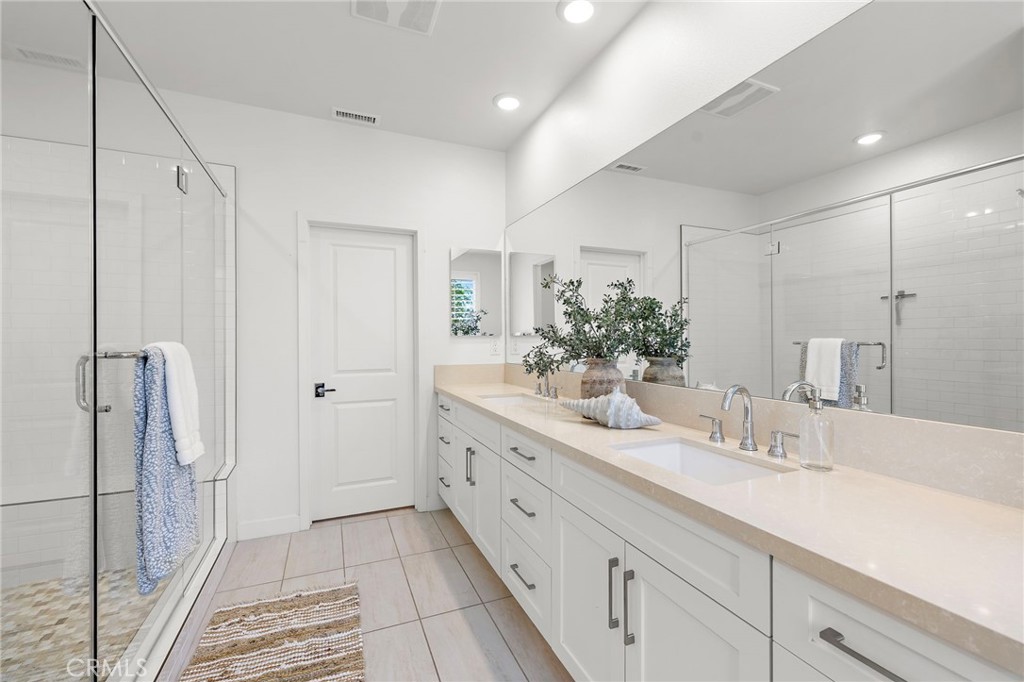 2046 Doheny Way Property Photo 29