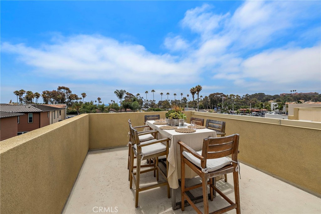 2046 Doheny Way Property Photo 36