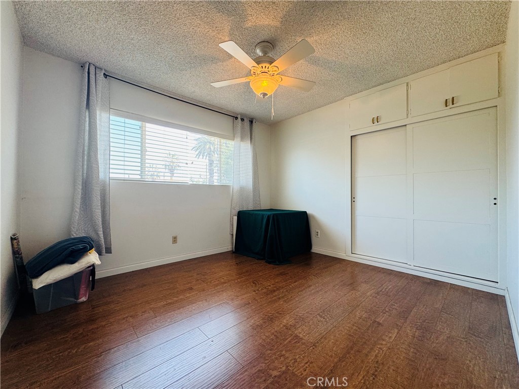 320 S Victoria Property Photo 11