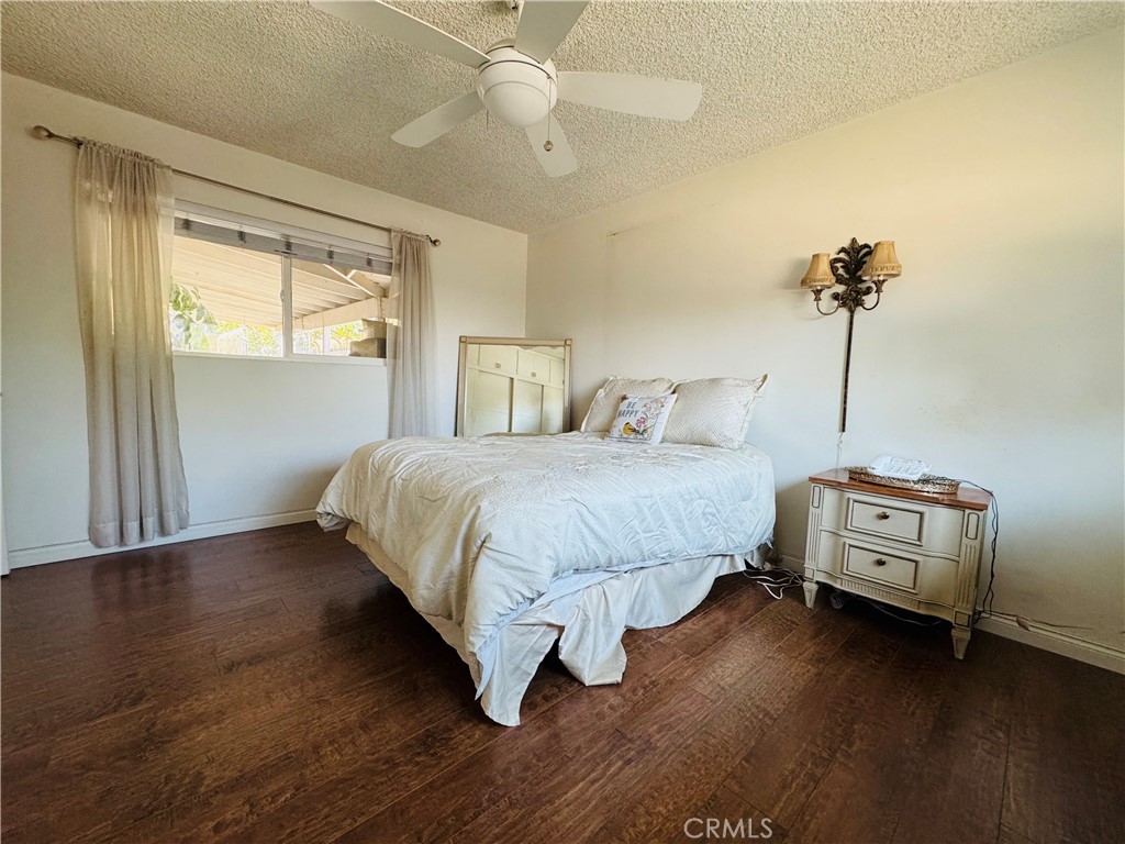 320 S Victoria Property Photo 15