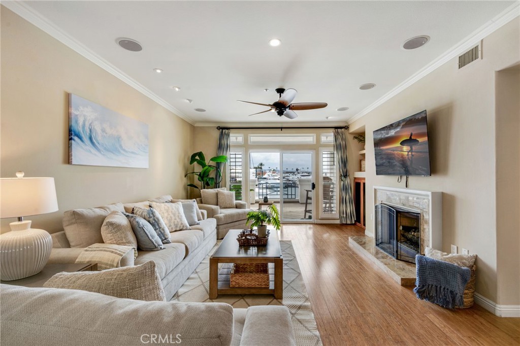 2600 213 Newport Property Photo 7