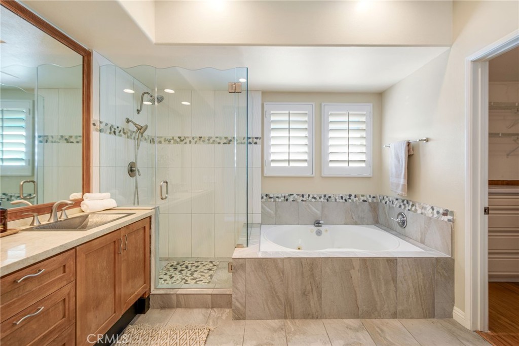 2600 213 Newport Property Photo 26