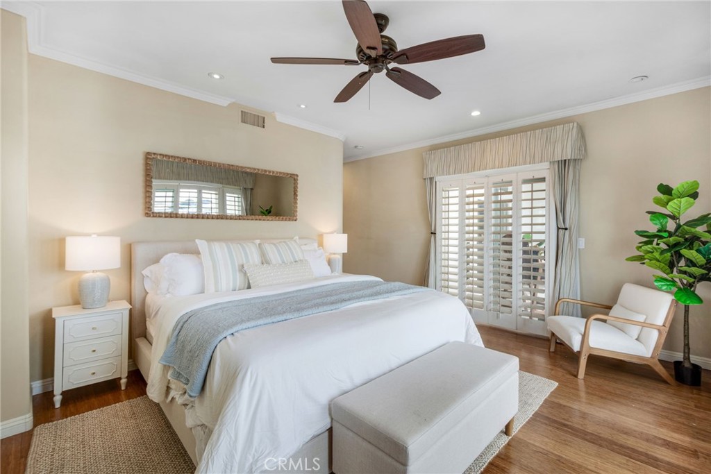 2600 213 Newport Property Photo 28
