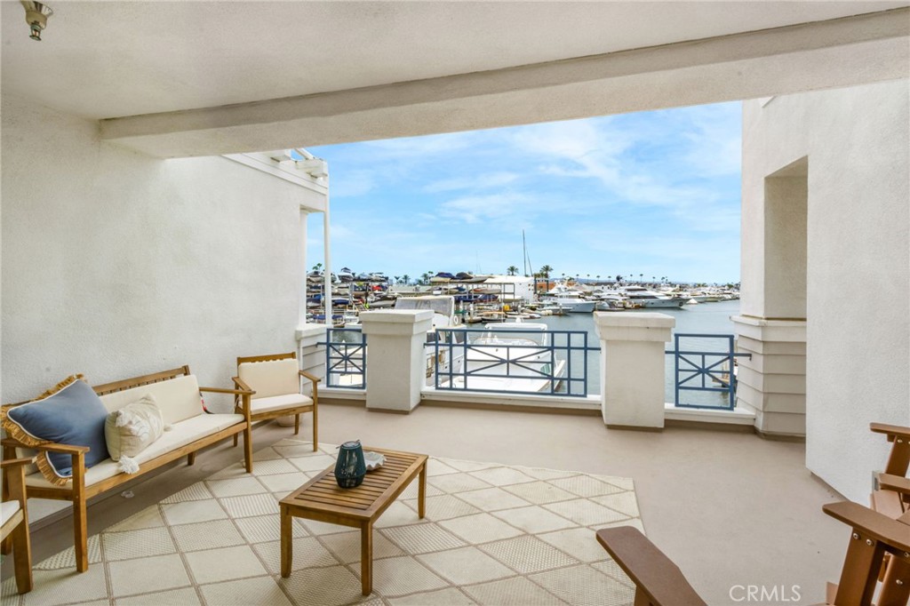 2600 213 Newport Property Photo 34