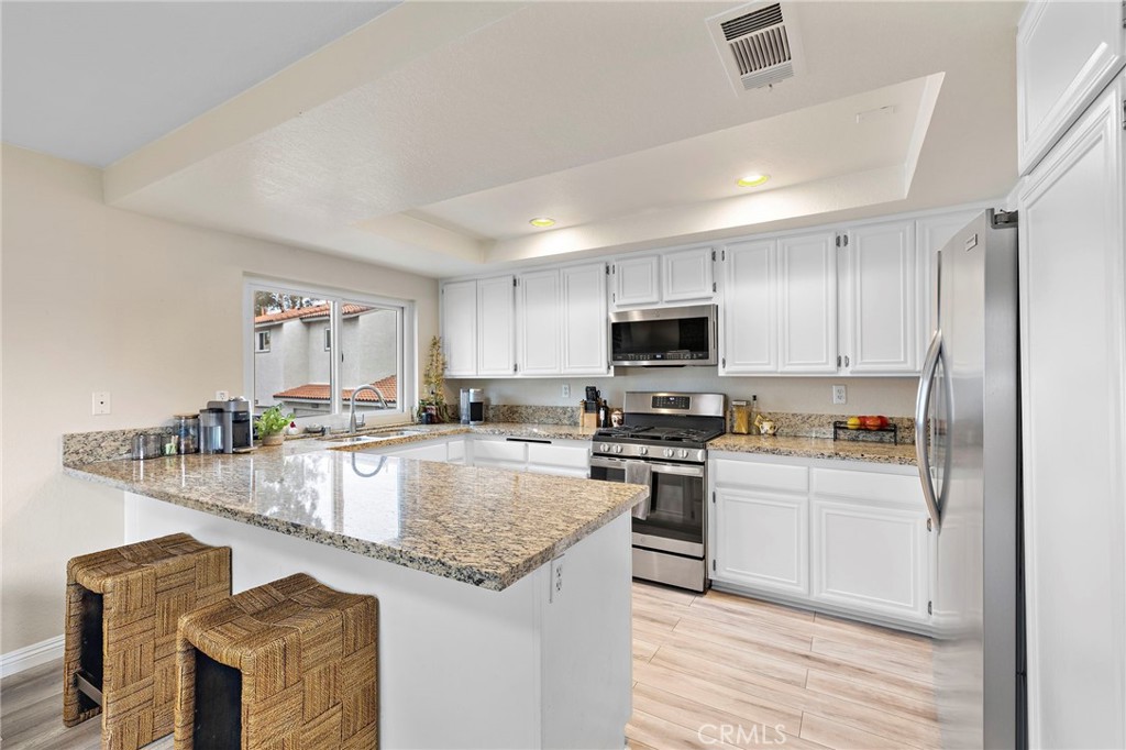 21038 Poolside Property Photo 18