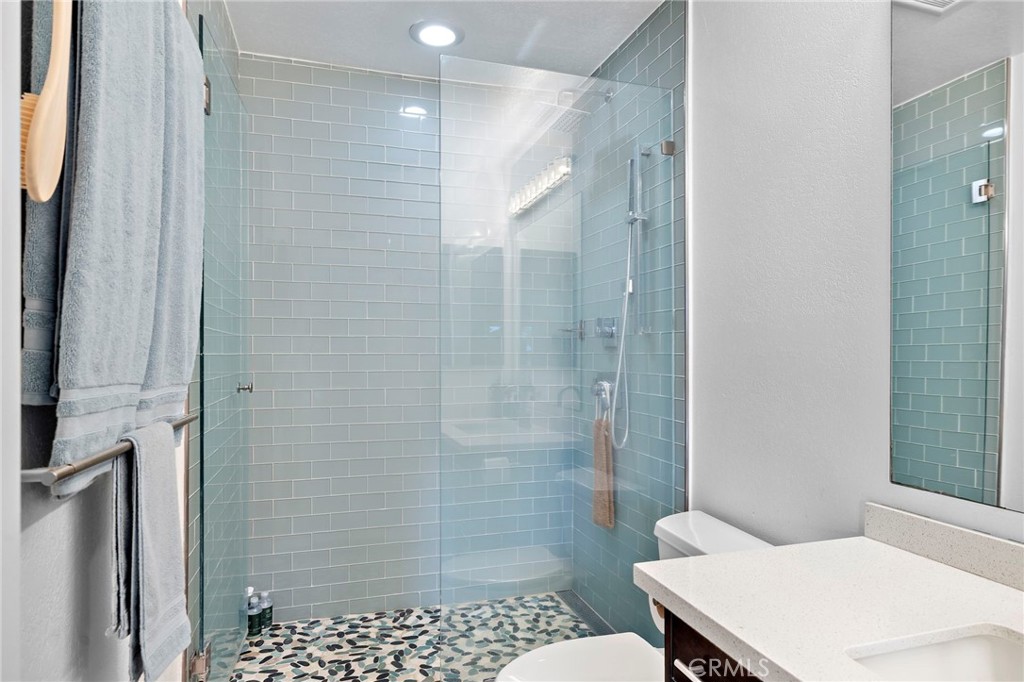 21038 Poolside Property Photo 34