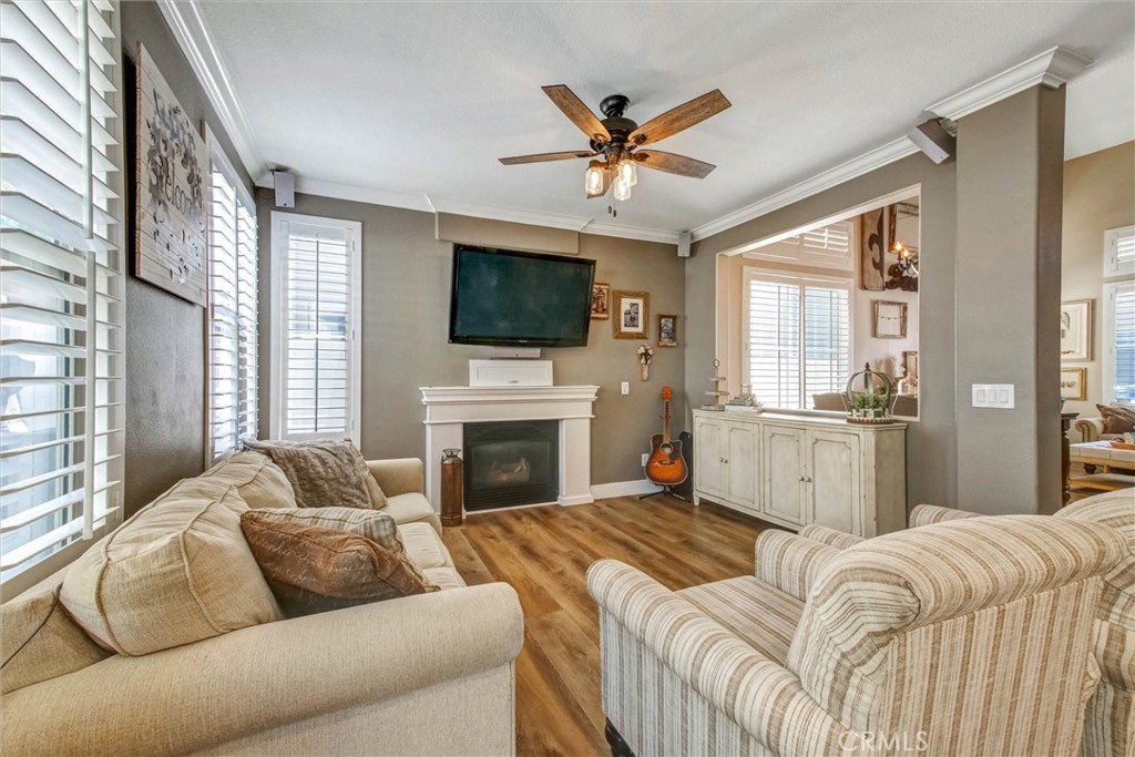 5846 Mimosa Court Property Photo 2