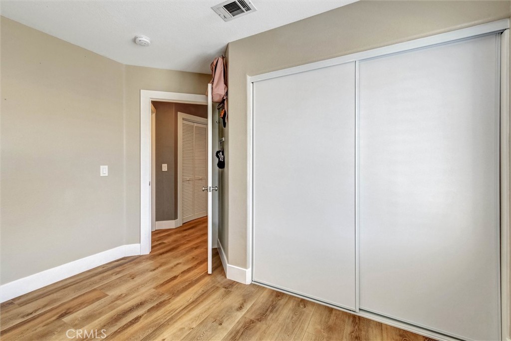 5846 Mimosa Court Property Photo 17