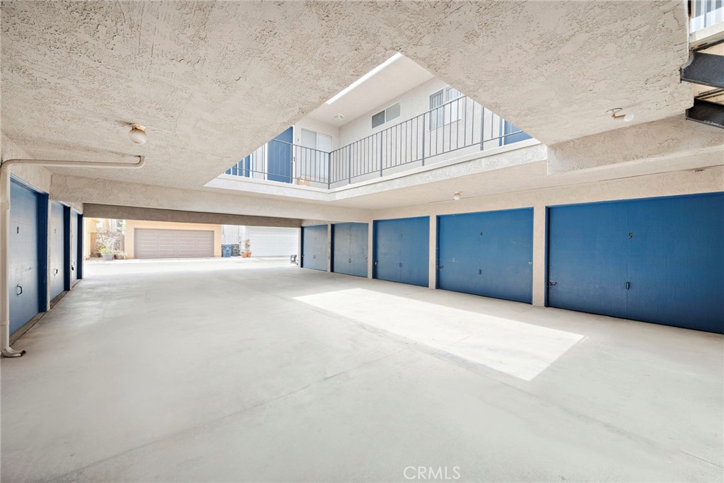 221 10th Street Property Photo 17