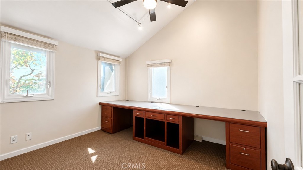 1461 Glenneyre B Property Photo 10